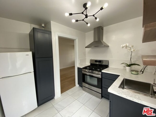 Foto del edificio - 5420 Alvern Cir