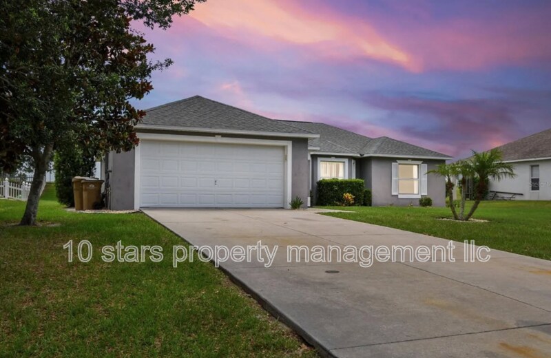 Primary Photo - 10340 Vista Pines Loop
