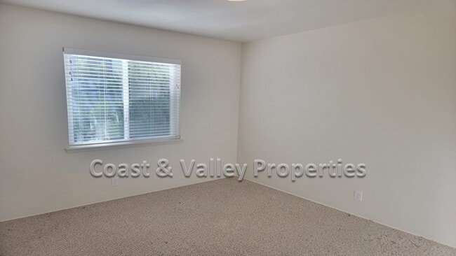 Building Photo - NOW RENTING: 3-Bedroom HOUSE in Salinas