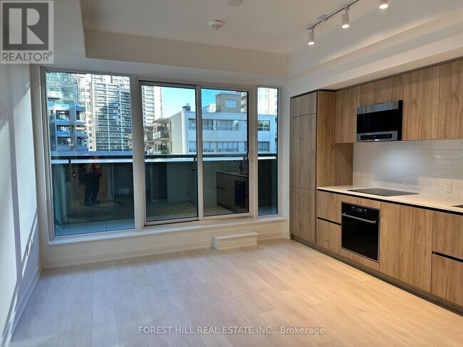 Photo du bâtiment - 117 Broadway Ave