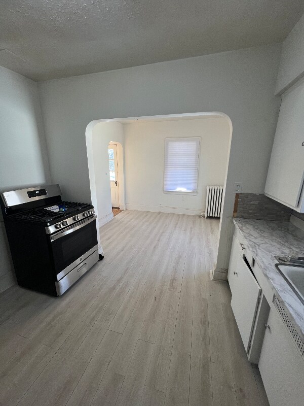 Building Photo - 12209 Corlett Ave