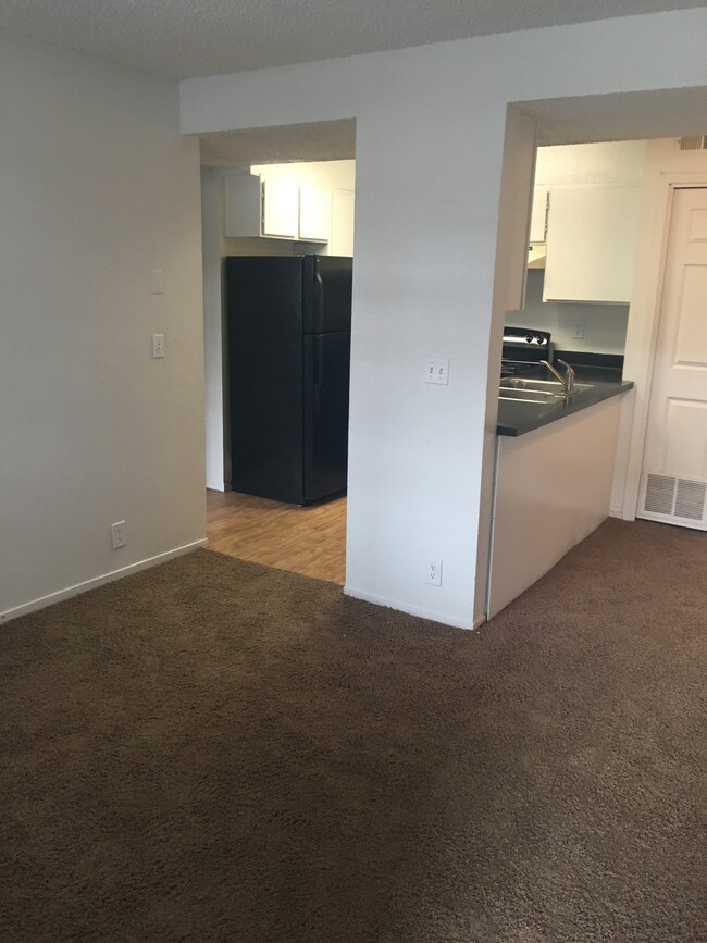 Layton Meadows Apartments in Layton, UT