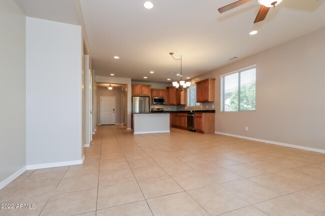 Building Photo - 26424 W Ross Ave