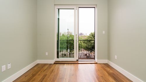 Foto del edificio - 238 Pulaski St