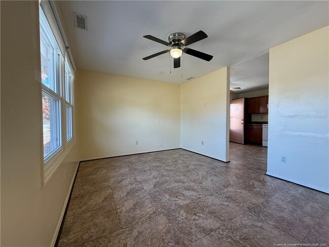 Building Photo - 923 Fiske Dr