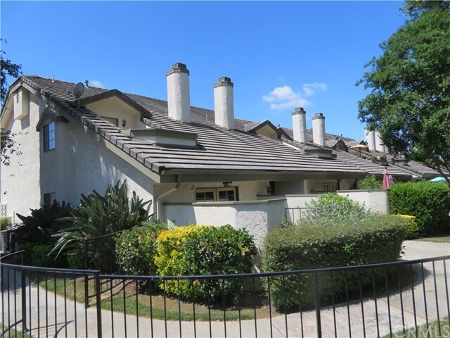 Foto del edificio - 930 W Arrow Hwy