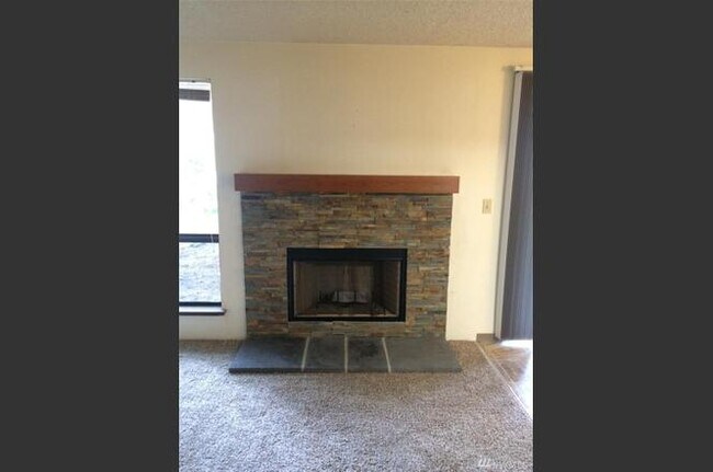 Foto del edificio - 12214 118th Ave Ct E