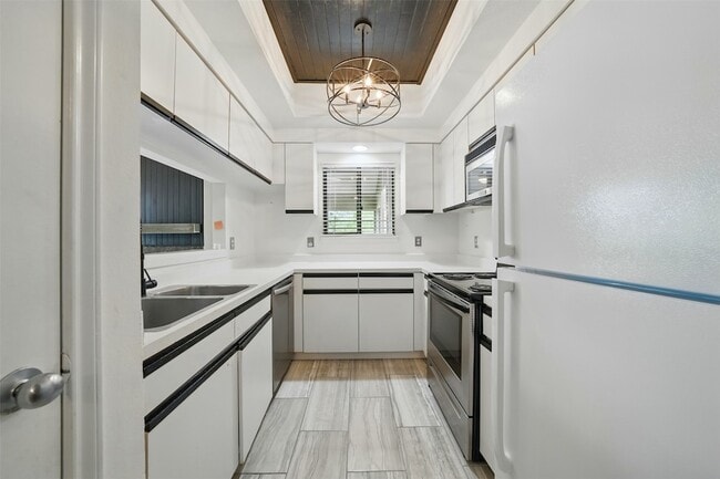 Foto del edificio - 4144 Greystone Way