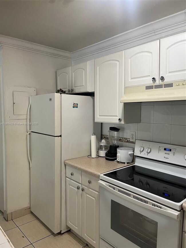 Foto del edificio - 4640 NW 79th Ave