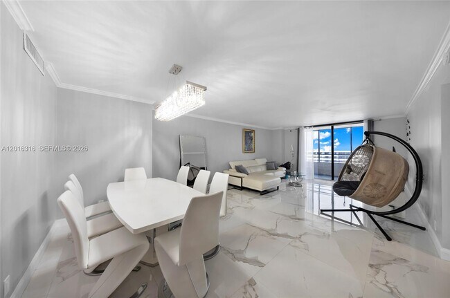 Foto del edificio - 2500 Parkview Dr
