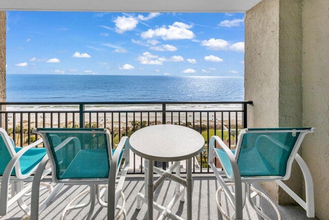 Foto del edificio - 5523 N Ocean Blvd