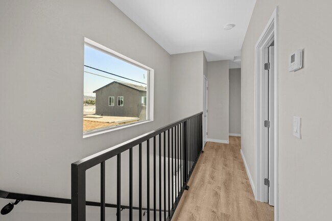 Foto del edificio - 6240 Pontiac St