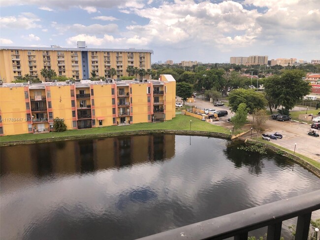 Foto del edificio - 4717 NW 7th St