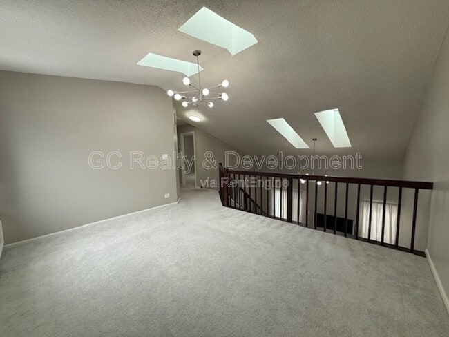 Building Photo - 1121 Southbridge Ln