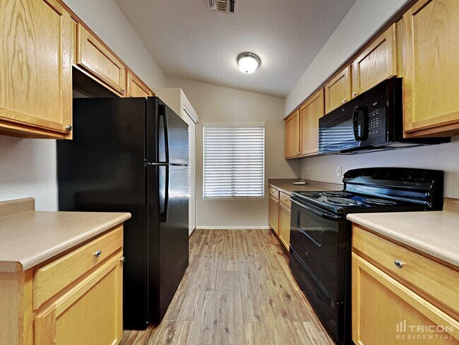 Building Photo - 18307 N 147th Dr