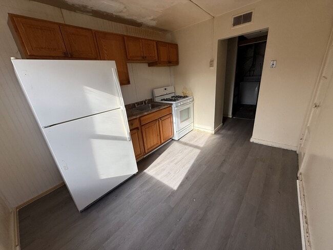 Photo - 339 Hemlock Dr Townhome