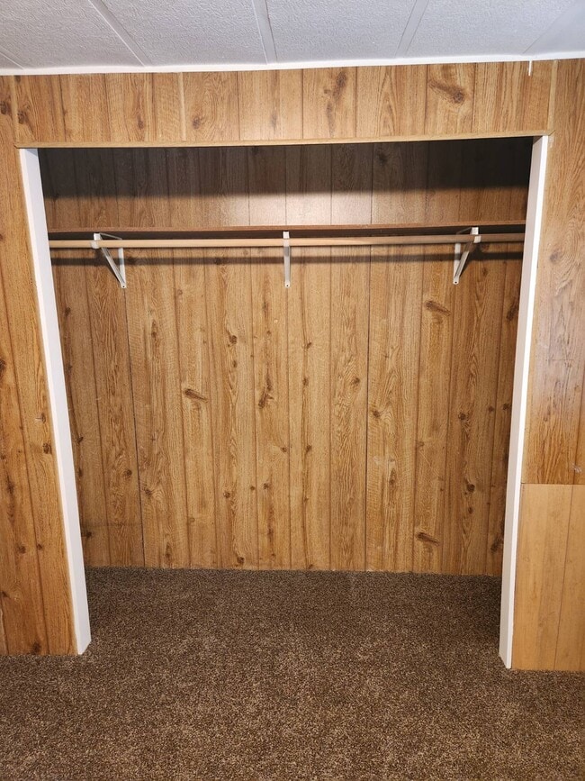 Building Photo - 1103 Andrea Dawn Ln