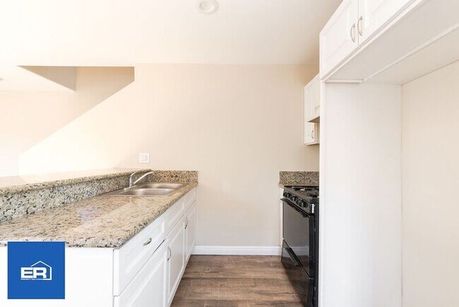 Foto del edificio - 3 Bed Home in Los Angeles CA for Rent 90033 Garage Available