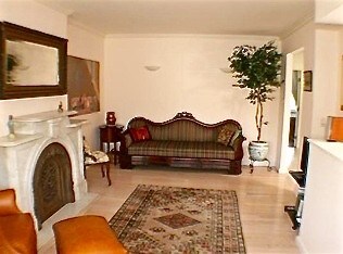 Foto del edificio - 156 W Newton St