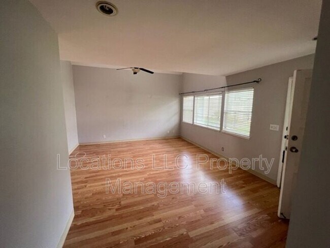 Foto del edificio - 95-1066 ?Ainamakua Dr