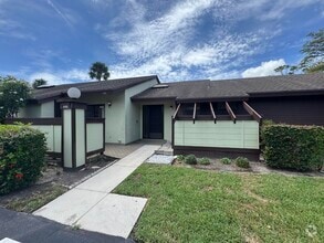 Building Photo - 446 Knollwood Ct