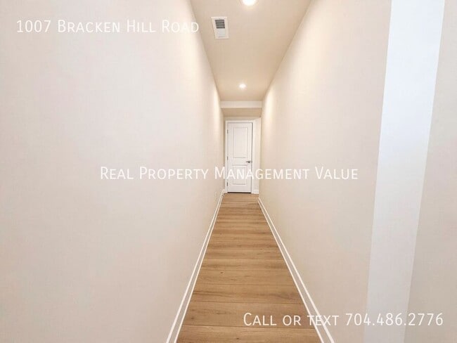 Building Photo - 1007 Bracken Hill Rd