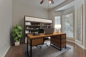 Building Photo - 94 Oriel Oaks Cir