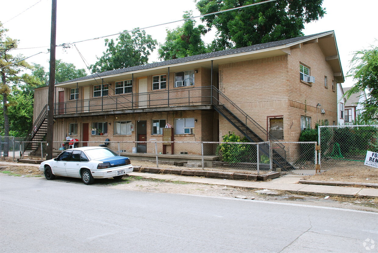 Foto principal - Jim Qualia 9/11/2007 - San Jacinto Apartments