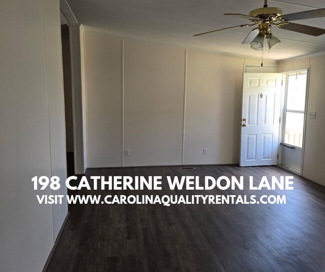 Foto del edificio - 198 Catherine Weldon Ln