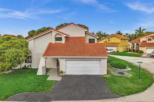 Foto del edificio - 17532 NW 61st Ct N