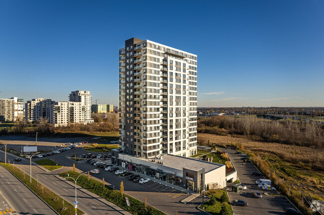 Building Photo - Équinoxe Saint-Elzéar