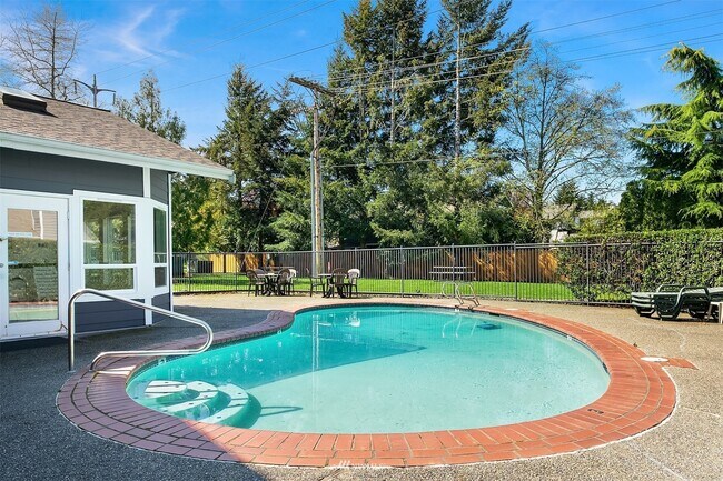 Foto del edificio - 12611 109th Ct NE