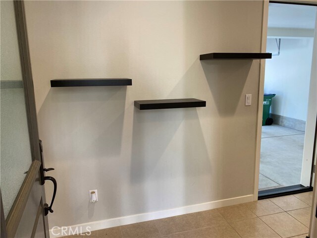 Building Photo - 142 Briarberry