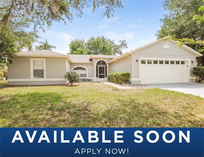 Primary Photo - 557 Oak Branch Cir
