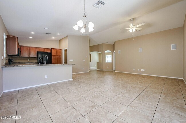 Foto del edificio - 4193 E Sandy Way