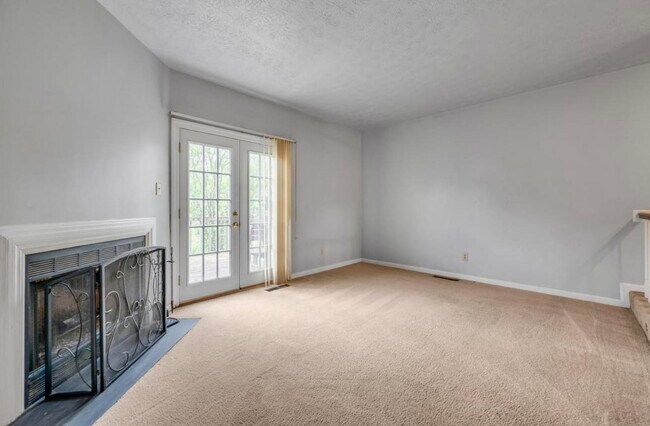 Building Photo - 3471 Pimlico Pky