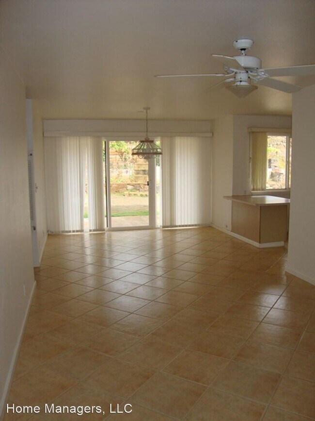 Building Photo - 4 br, 3 bath House - 1378 Hoolako Street