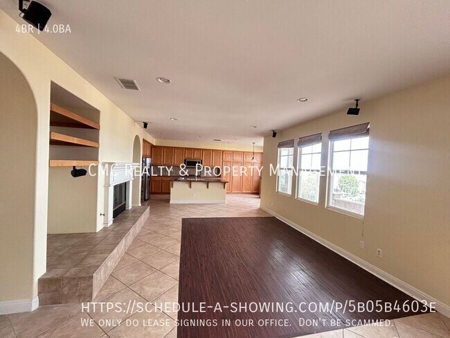 Foto del edificio - 2541 Hillcrest St