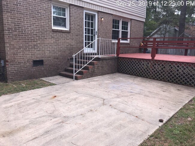 Foto del edificio - 7035 Darnell St