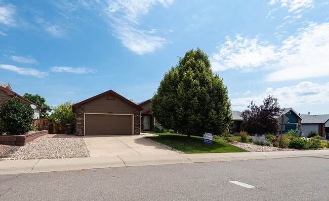 Building Photo - 4060 Florence Dr