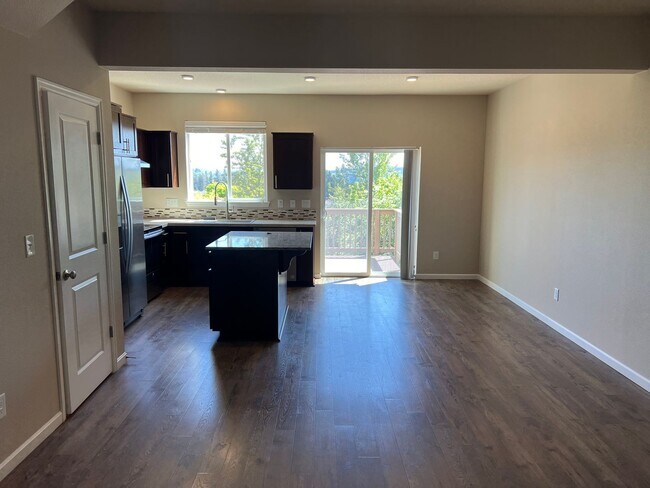 Foto del edificio - Morningside 3 Bedroom Townhome Happy Vally
