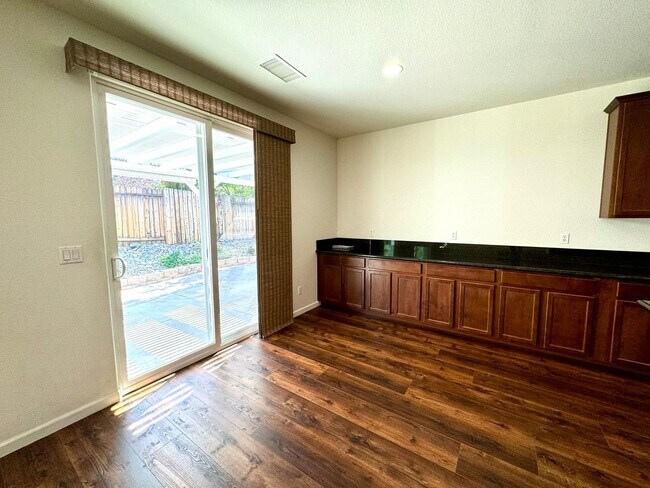 Foto del edificio - 2065 Red Willow Dr