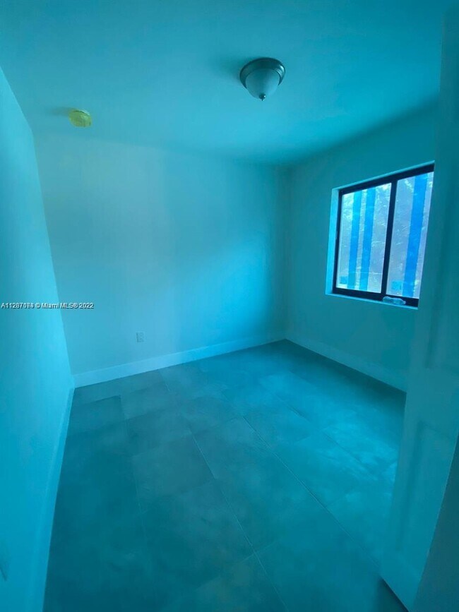 Foto del edificio - 7755 NW 8th Ct