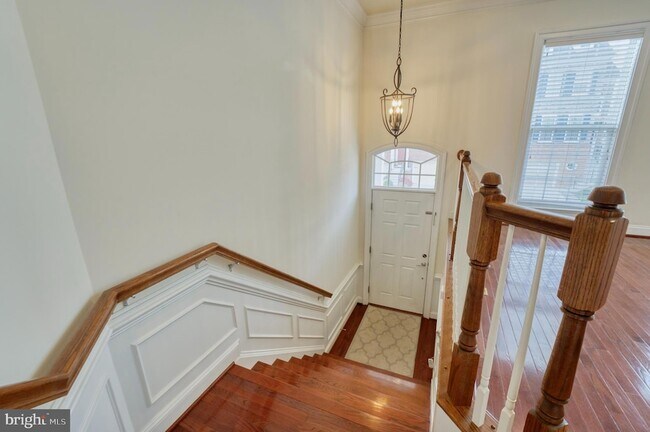 Building Photo - 25442 Hopton House Terrace