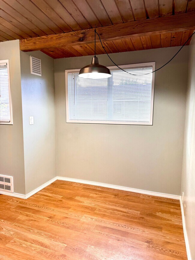 Foto del edificio - 21521 73rd Pl W