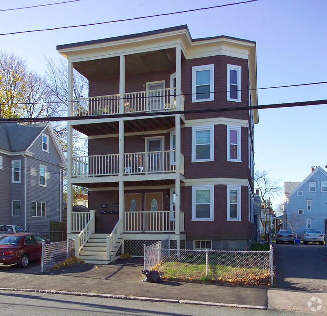 37 Rawson Rd, Quincy, MA 02170 Apartments Quincy, MA
