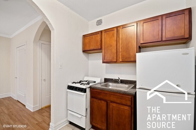 Photo - 4829 N Damen Ave Apartment
