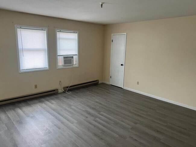 Foto del edificio - 91-95 Otsego St-Apt H
