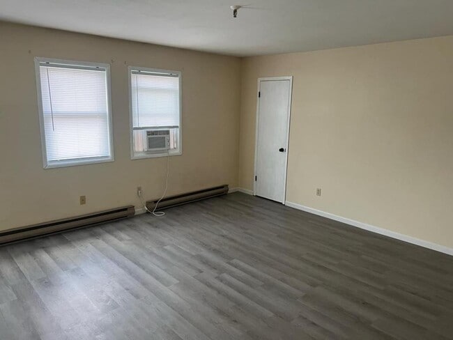 Building Photo - 91-95 Otsego St-Apt H