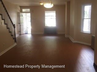 Building Photo - 3 br, 1 bath House - 118 Francis St